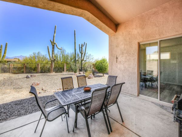 Tucson Home 1025103