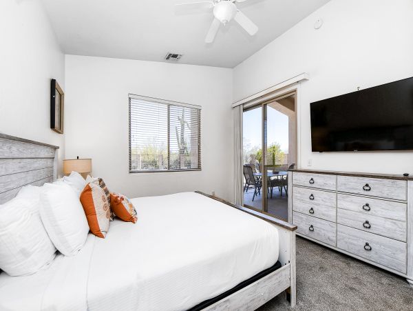 Tucson Home 1025103