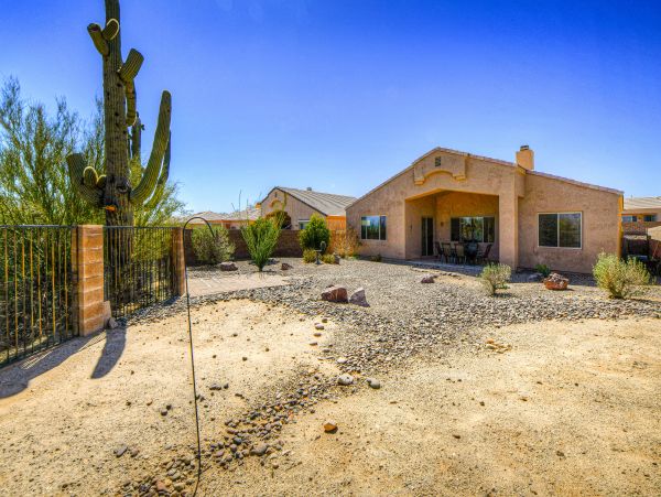Tucson Home 1025103