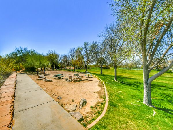 Tucson Home 1025103