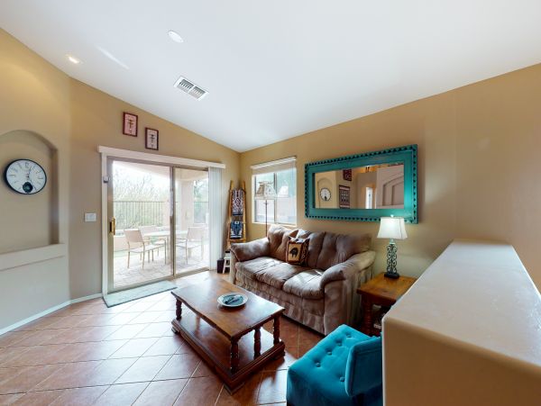 Tucson Home 1025104