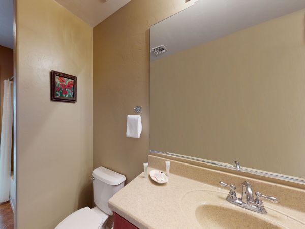 Tucson Home 1025104