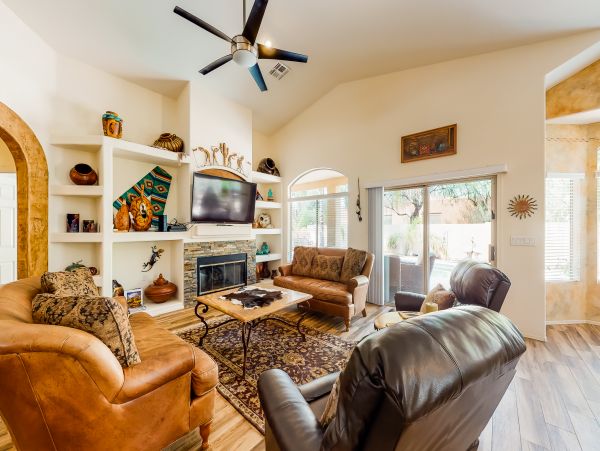 Tucson Home 1025105