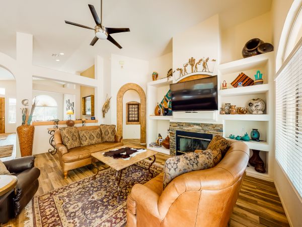 Tucson Home 1025105