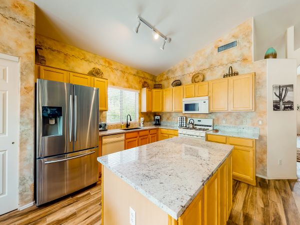 Tucson Home 1025105