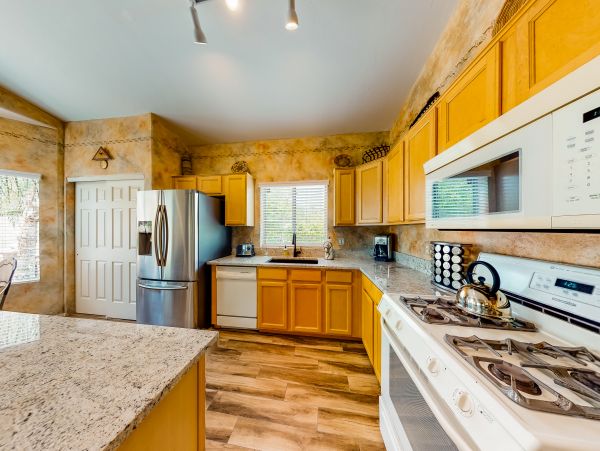 Tucson Home 1025105