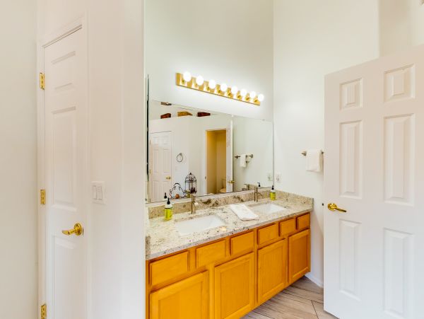 Tucson Home 1025105