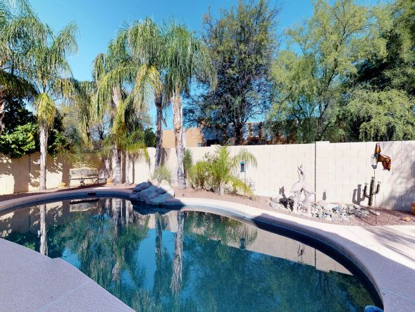 Tucson Home 1025105