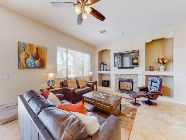 Tucson Home 1025106