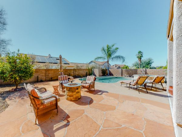 Tucson Home 1025106