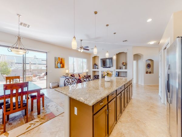 Tucson Home 1025106