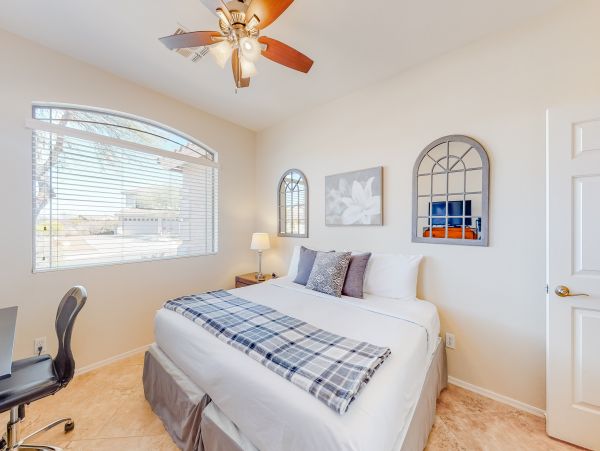 Tucson Home 1025106