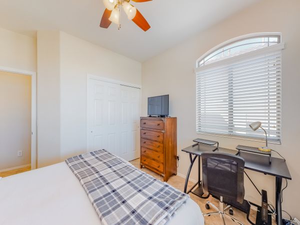 Tucson Home 1025106