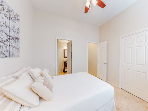 Tucson Home 1025106