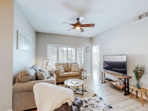 Tucson Home 1025107