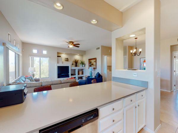 Tucson Home 1025108