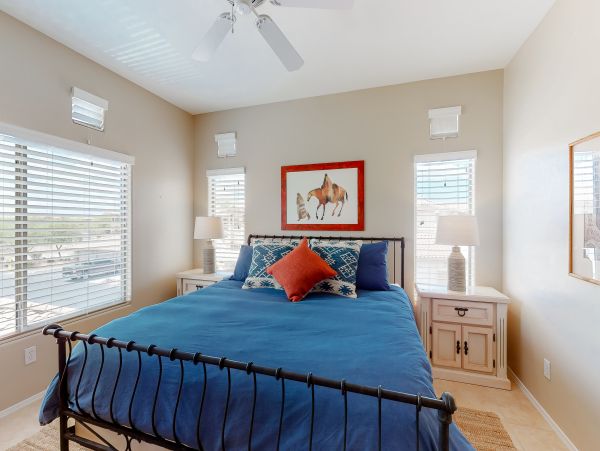 Tucson Home 1025108