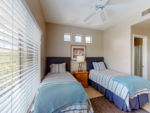 Tucson Home 1025108