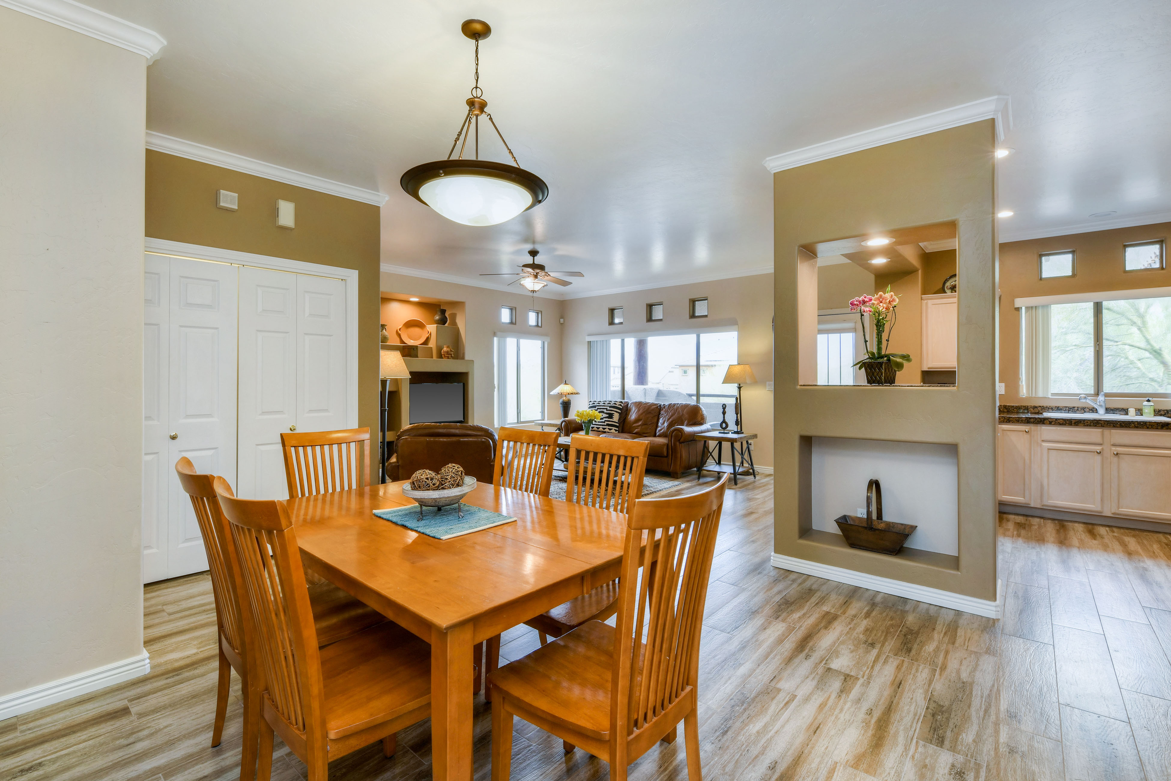 Tucson Home 1025109