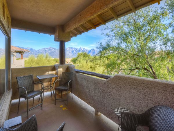 Tucson Home 1025110