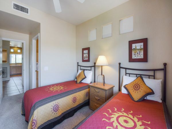 Tucson Home 1025110