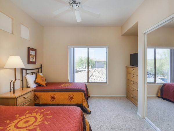 Tucson Home 1025110