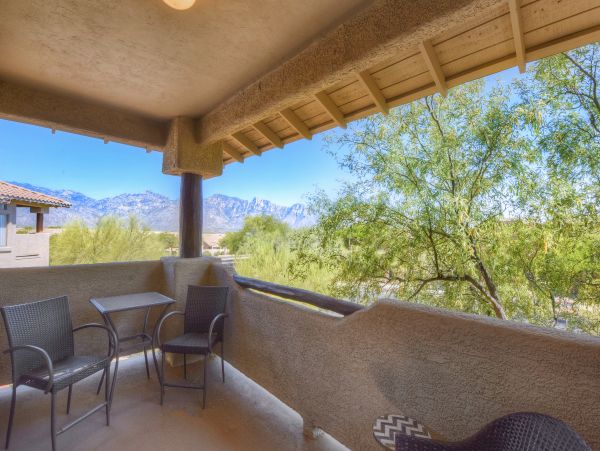 Tucson Home 1025110
