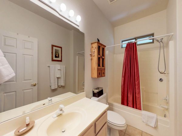 Tucson Home 1025111