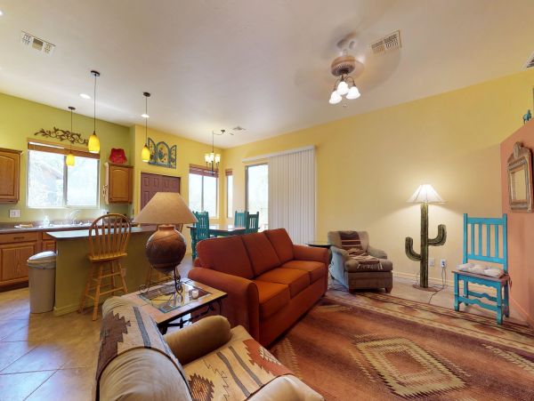 Tucson Home 1025113