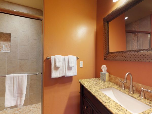 Tucson Home 1025113