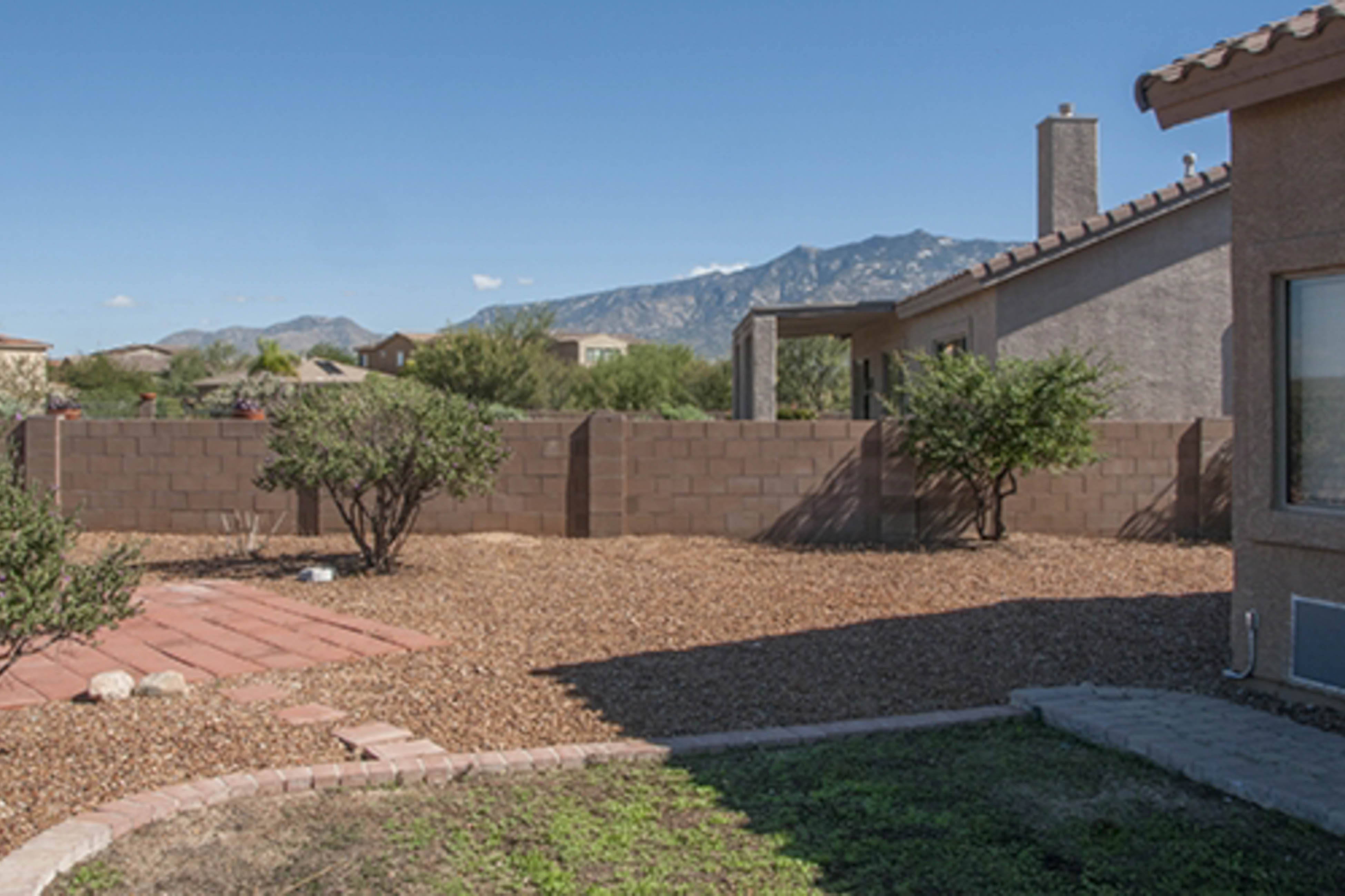 Tucson Home 1025113