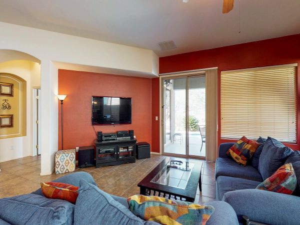 Tucson Home 1025114