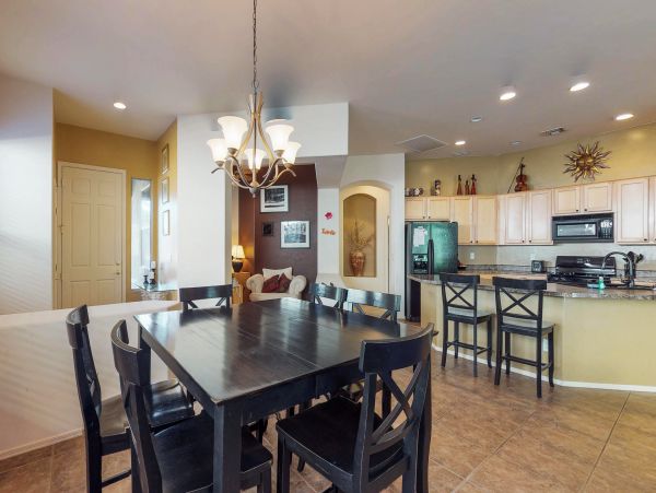 Tucson Home 1025114