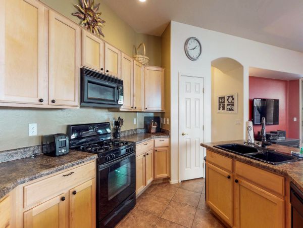 Tucson Home 1025114
