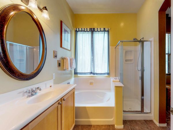Tucson Home 1025114