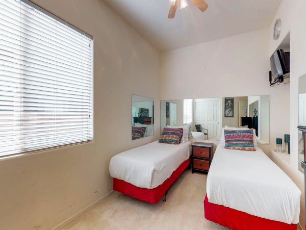 Tucson Home 1025114