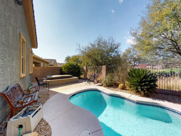 Tucson Home 1025114