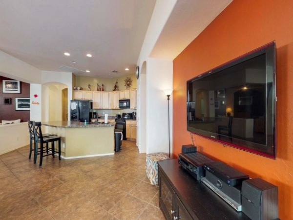 Tucson Home 1025114