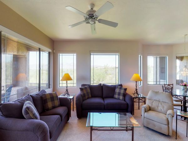 Tucson Home 1025115