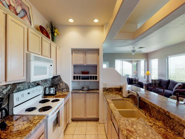 Tucson Home 1025115
