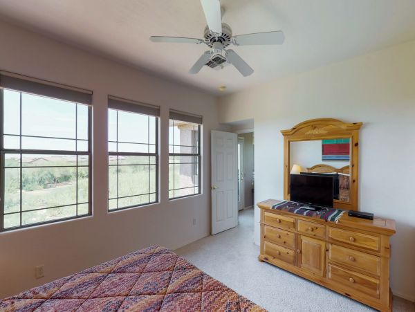 Tucson Home 1025115