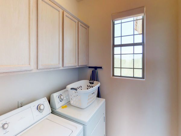 Tucson Home 1025115