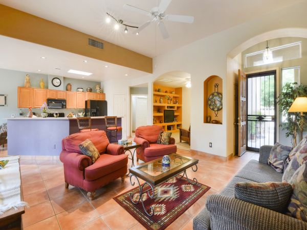 Tucson Home 1025116