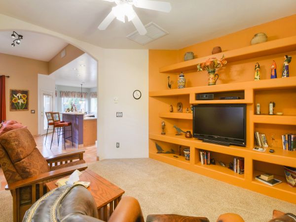 Tucson Home 1025116