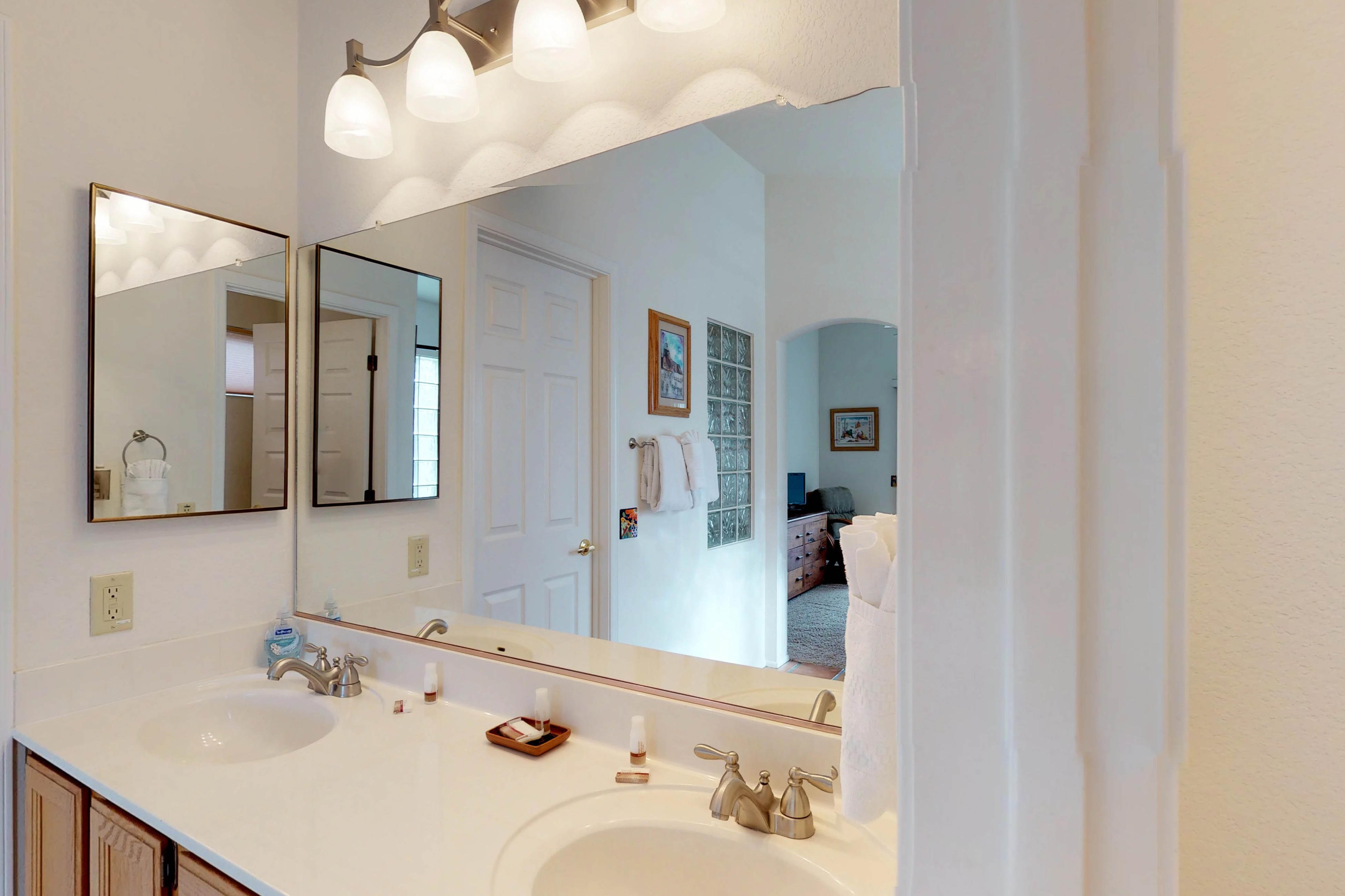 Tucson Home 1025118