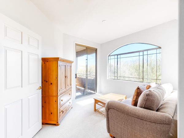 Tucson Home 1025120