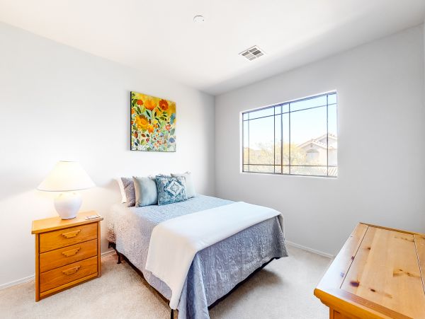 Tucson Home 1025120