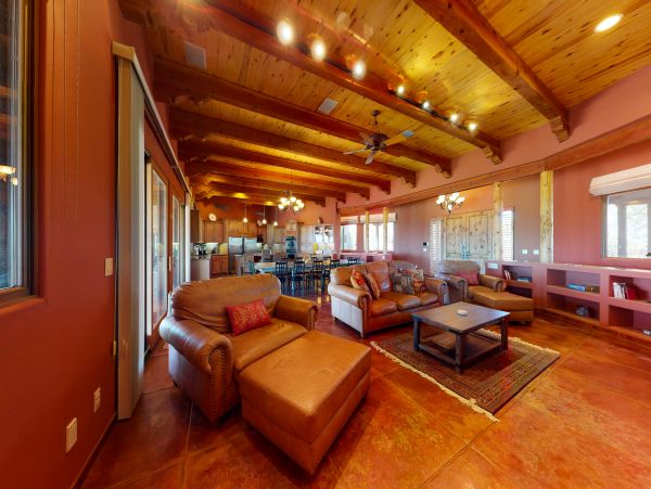 Tucson Home 1025124