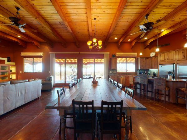 Tucson Home 1025124