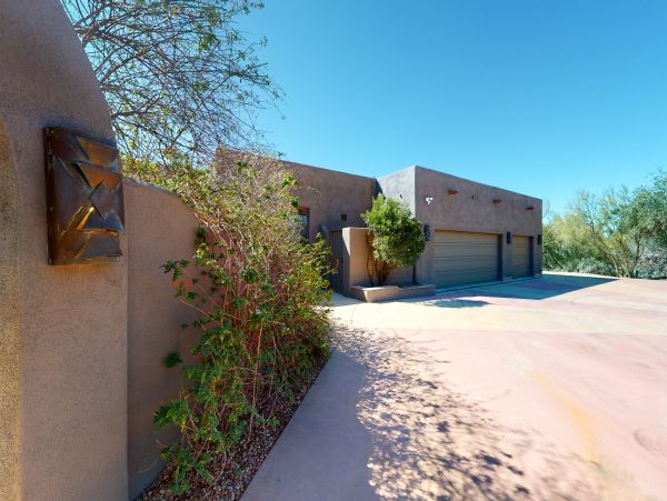 Tucson Home 1025124